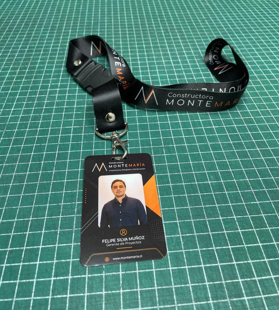 Credenciales Corporativos + Landyard TIPTOP Personalizado (Pack 10und)
