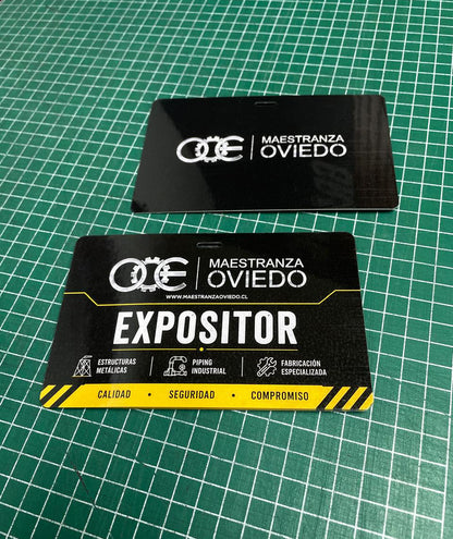 Credenciales  (9x13cm) Pack 10und